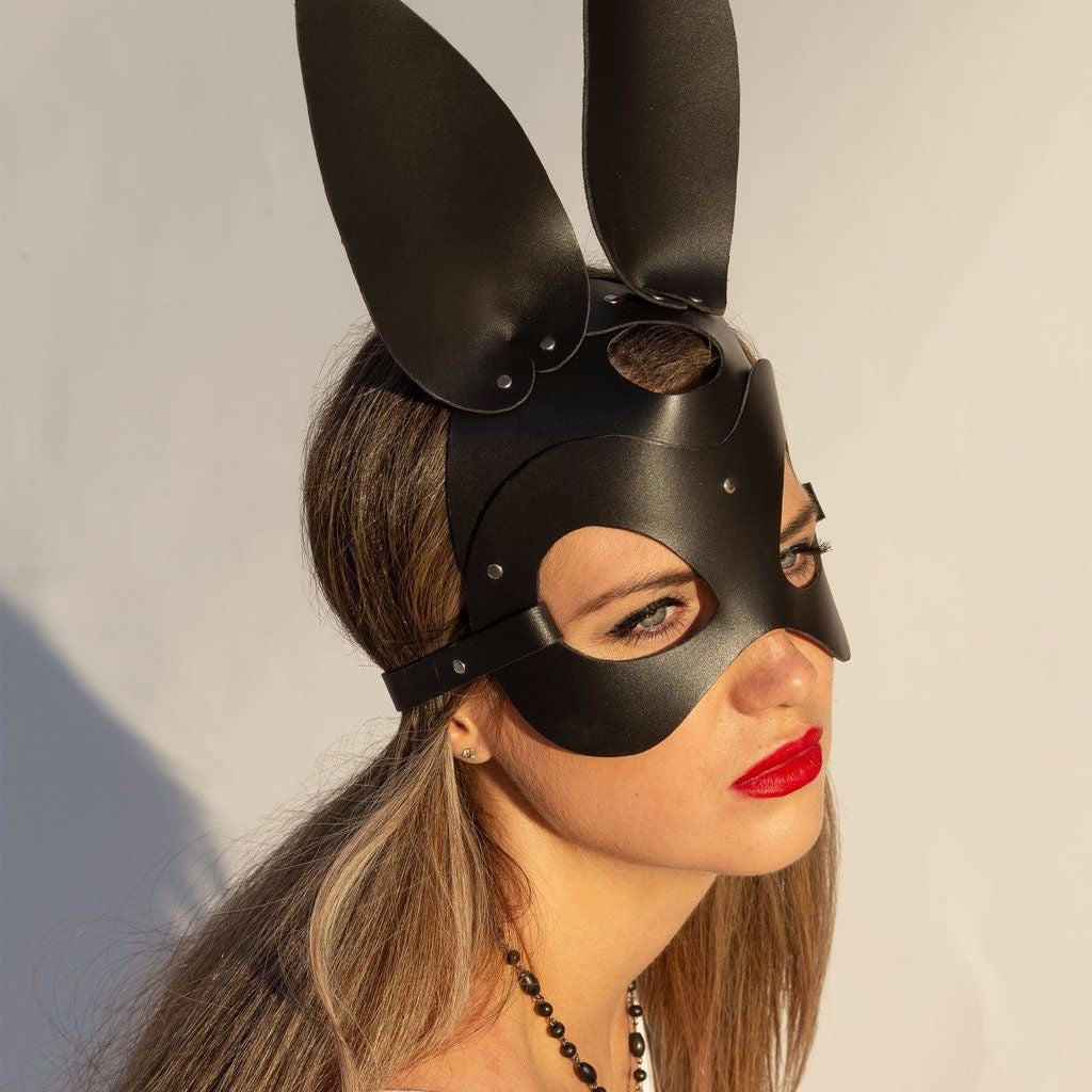 LEATHER BUNNY MASK